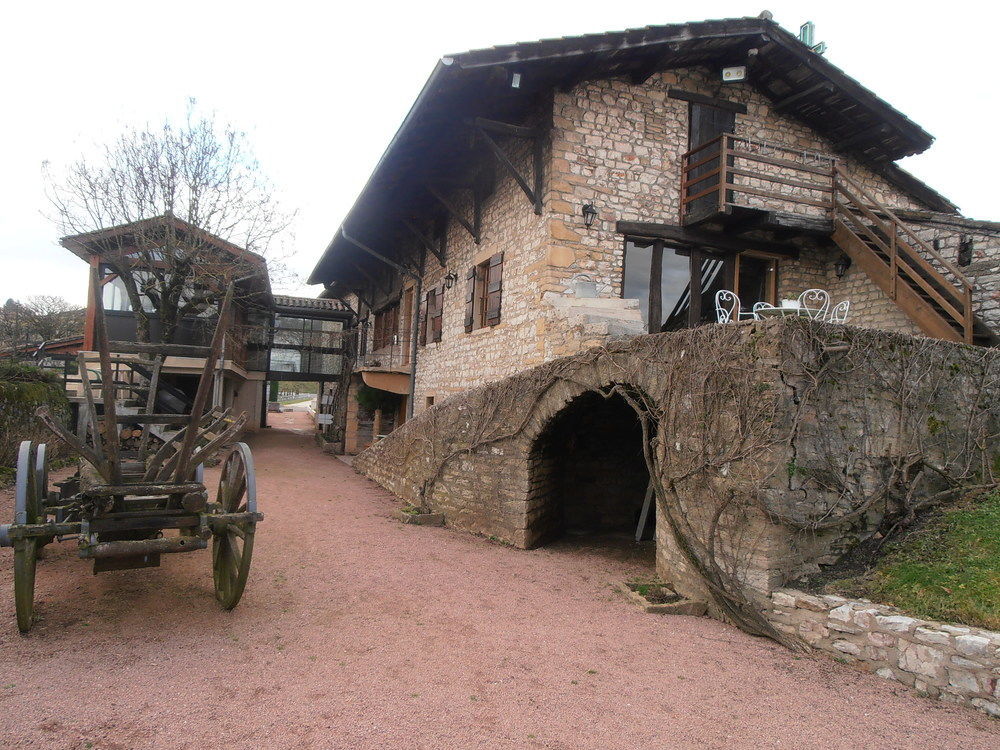 Logis Hotel Restaurant La Vieille Ferme, Macon Nord Sancé Exterior foto